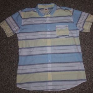 Levi's button up shirt